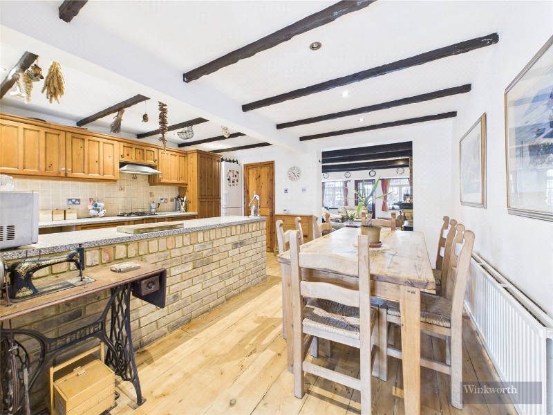 Bourneside Road, Addlestone, Surrey, KT15