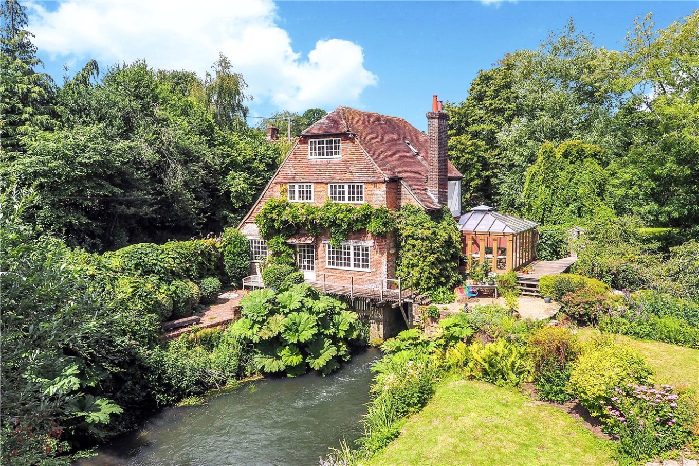 4 bedroom property for sale in Old Mill Lane, Sheet, Petersfield, GU31 (Ref PET230109) £1,500,000