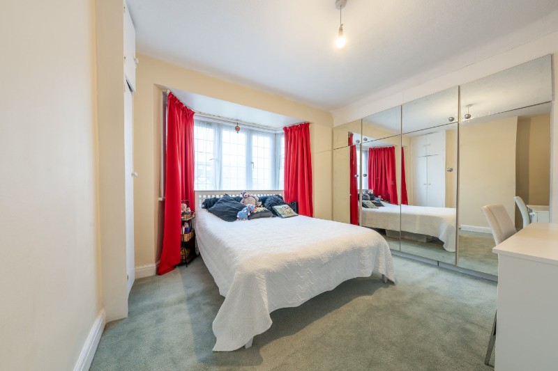 Newark Way, Hendon, London, NW4