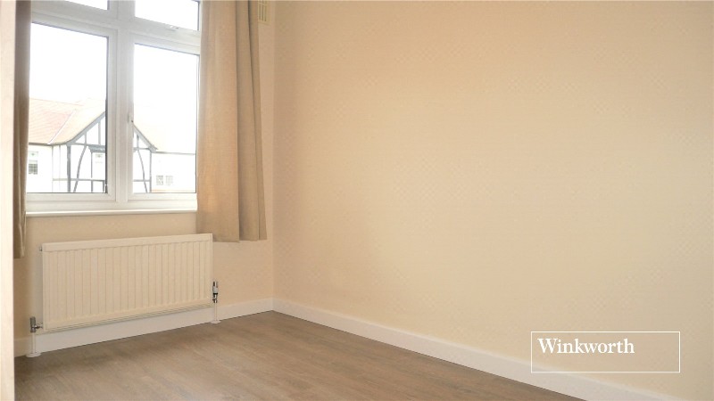 Ashurst Road, Cockfosters, EN4