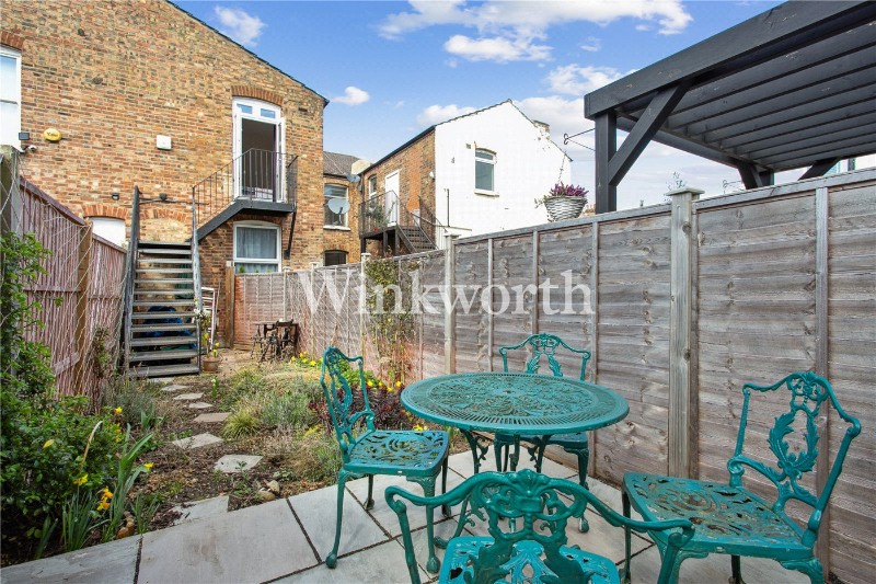 Westbury Avenue, London, N22