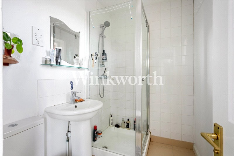 Myddleton Avenue, London, N4