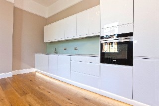 Landseer Road, Holloway, N19