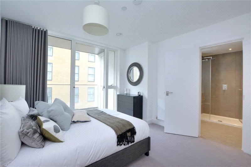 Wyndham Apartments, 67 River Gardens Walk, London, SE10