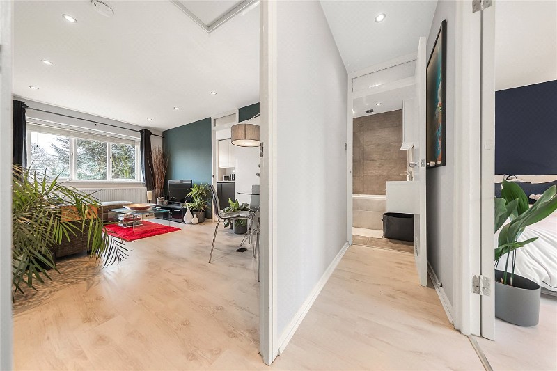 Wilkinson Way, Chiswick, W4