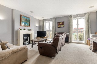 Pavilion Square, London, SW17