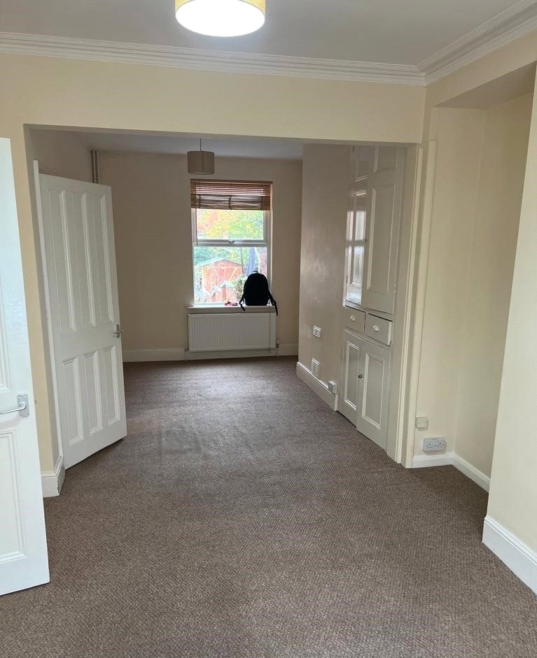 Derby Road, Abington, Northampton, Northamptonshire, NN1