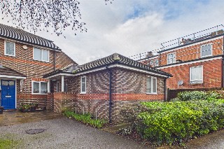 Byron Close, London, SW16