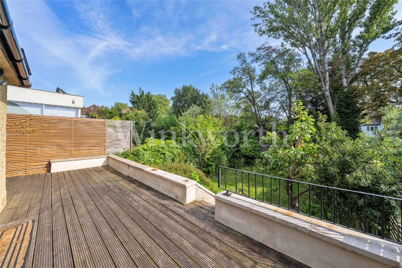 Dunstan Road, London, NW11