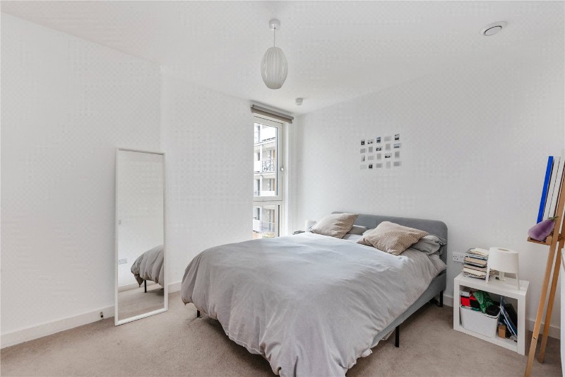 Devizes Street, London, N1