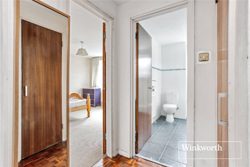 The Grove, Finchley, London, N3