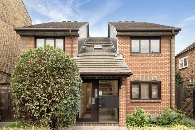 Rothschild Road, London, W4