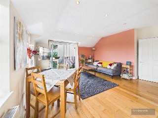 Portsmouth Road, Long Ditton, Surbiton, Surrey, KT6