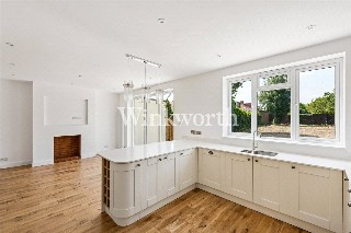 Powys Lane, London, N13