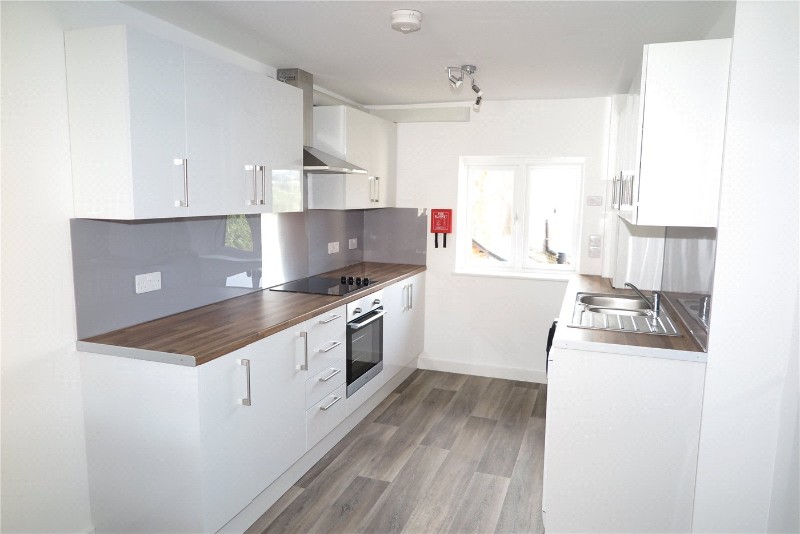 West Street, Farnham, GU9