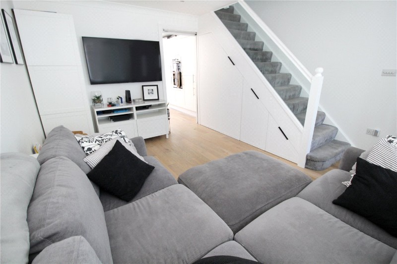 Shepperton Close, Borehamwood, WD6