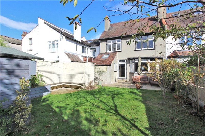 Carlton Drive, Leigh-on-Sea, Essex, SS9