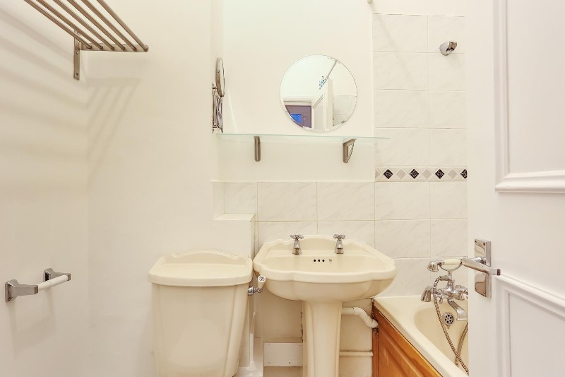 Blagrove Road, London, W10