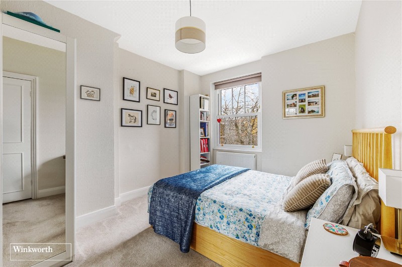 Dewsbury Court, Chiswick Road, London, W4