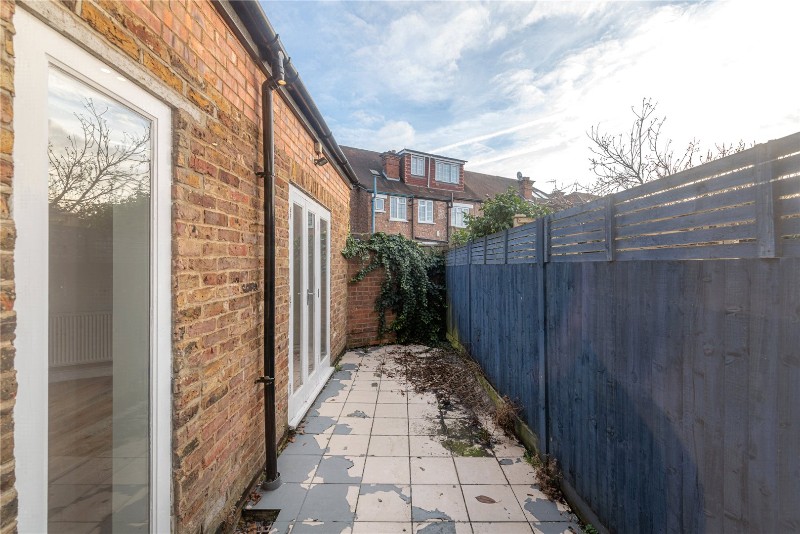 Dalgarno Gardens, London, W10