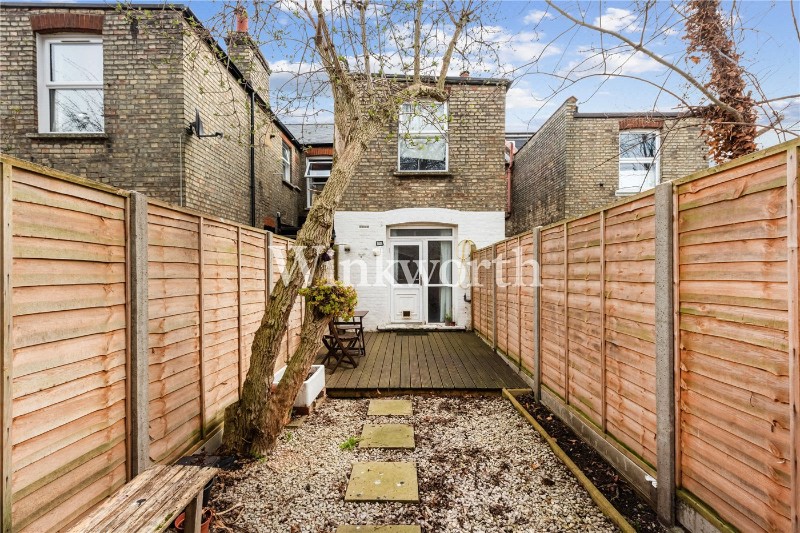 Fairbourne Road, London, N17