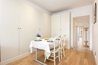 Merton Road, London, SW18