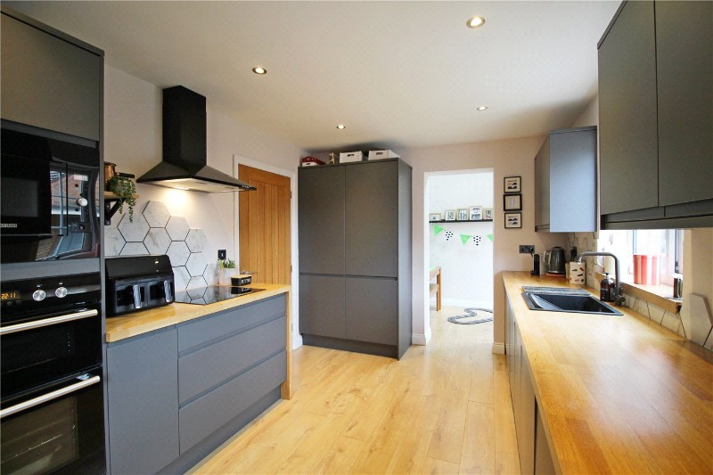 Hay Barn Road, Deeping St. Nicholas, Spalding, Lincolnshire, PE11