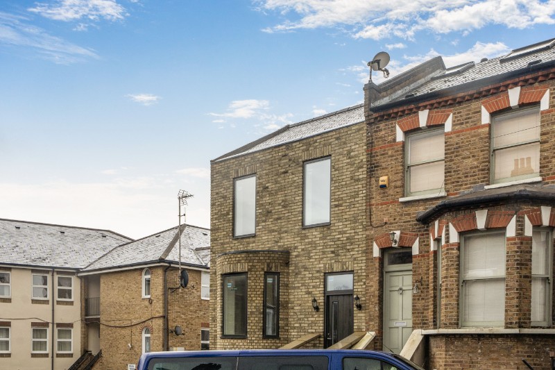 Fransfield Grove, London, SE26