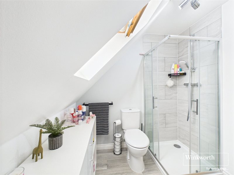 Gloucester Avenue, Shinfield, Reading, RG2