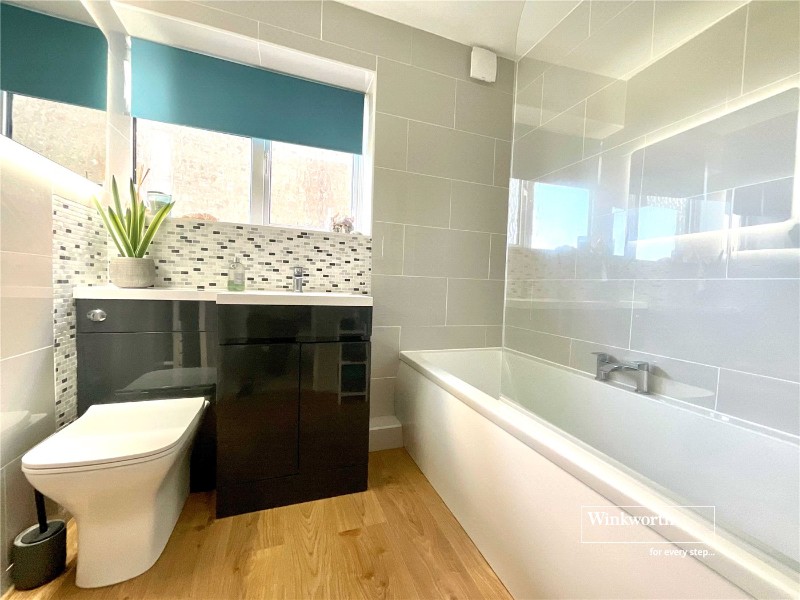 Arundel Way, Highcliffe, Christchurch, BH23