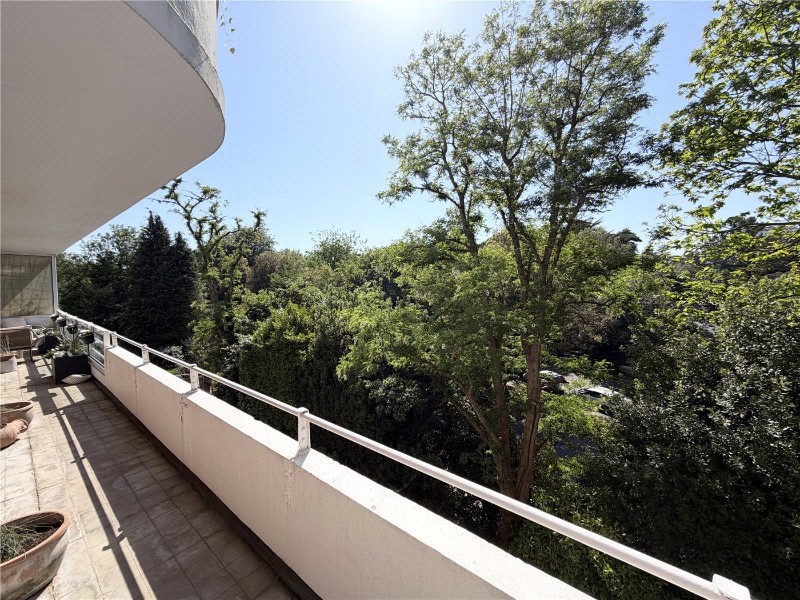West Cliff Road, Bournemouth, Dorset, BH2