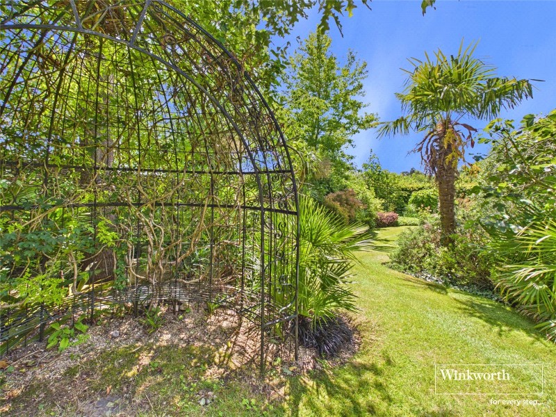 Newbury Road, Headley, Thatcham, Hampshire, RG19