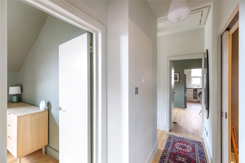 South Norwood Hill, London, SE25