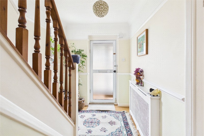 Lyndhurst Avenue, London, SW16