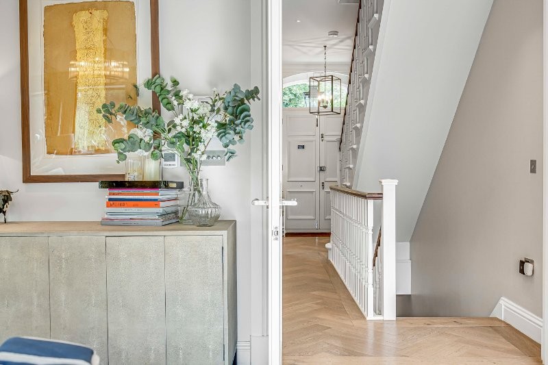 Castelnau, Barnes, London, SW13