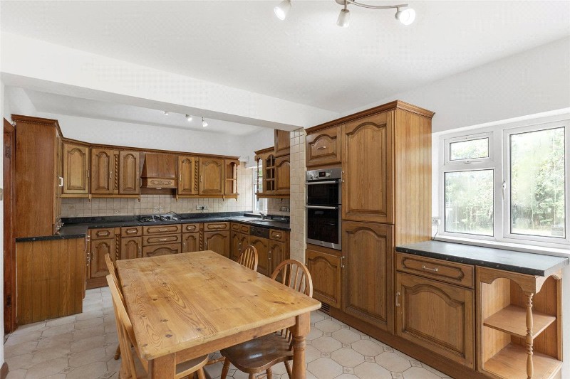 Briar Avenue, London, SW16