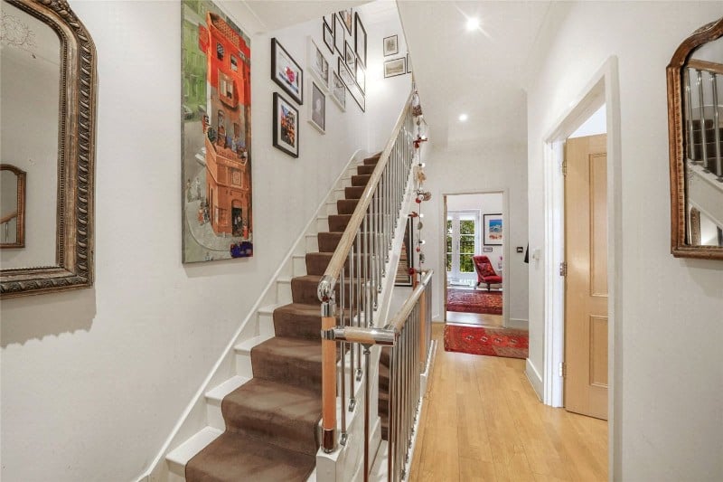 Torriano Avenue, London, NW5
