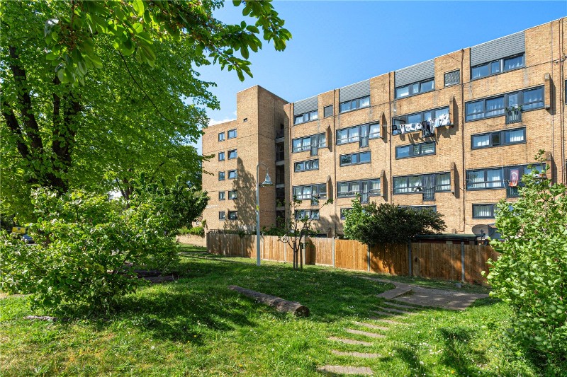Queens Drive, London, N4