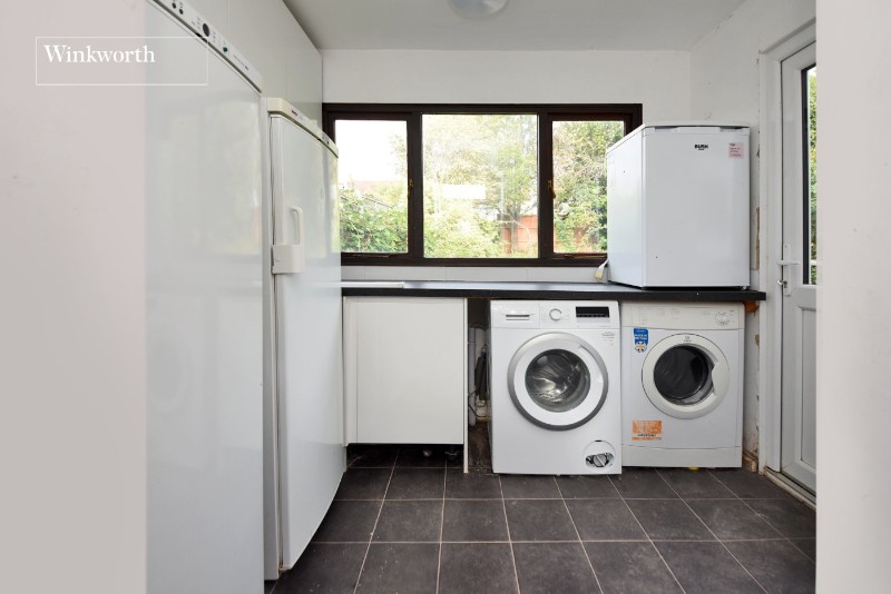 Moreton Road, Worcester Park, KT4