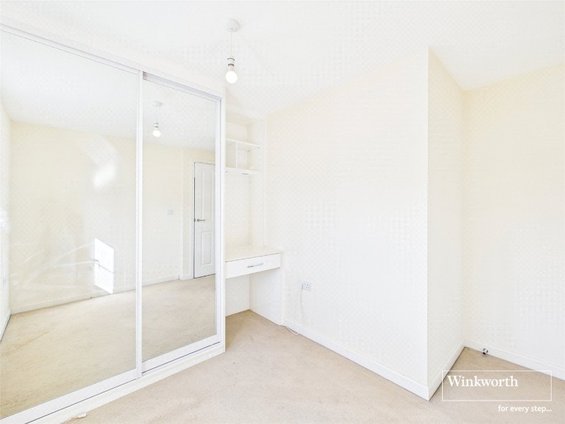 Roe Gardens, Three Mile Cross, Reading, RG7