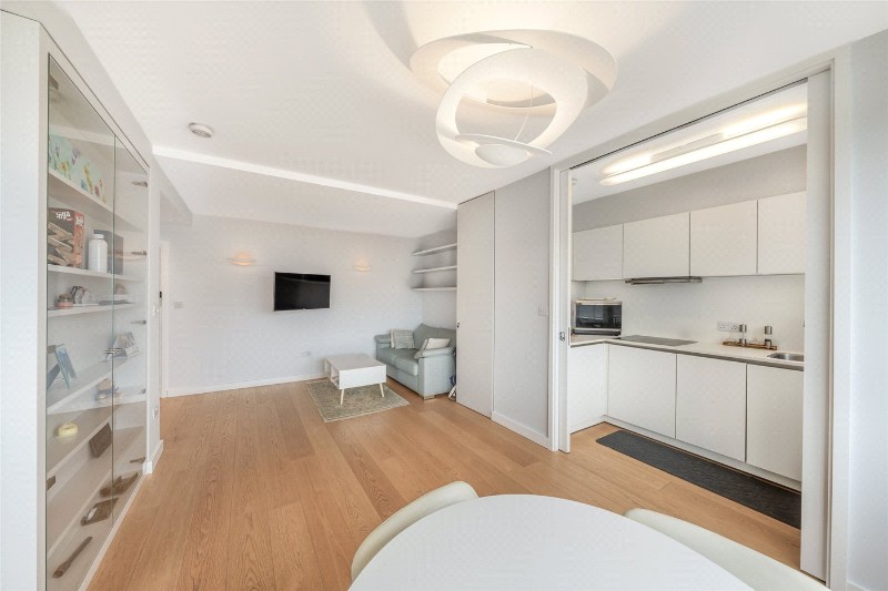 Oslo Court, Prince Albert Road, St John's Wood, London, NW8