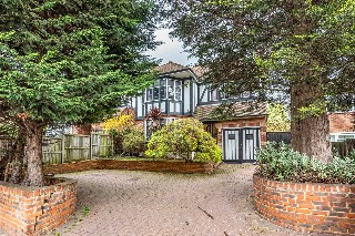 Lordship Lane, London, SE22