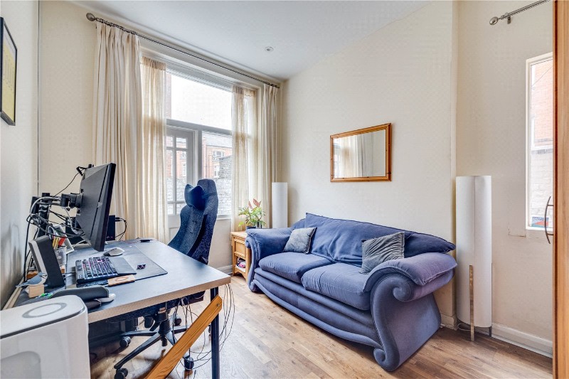 New Kings Road, London, SW6