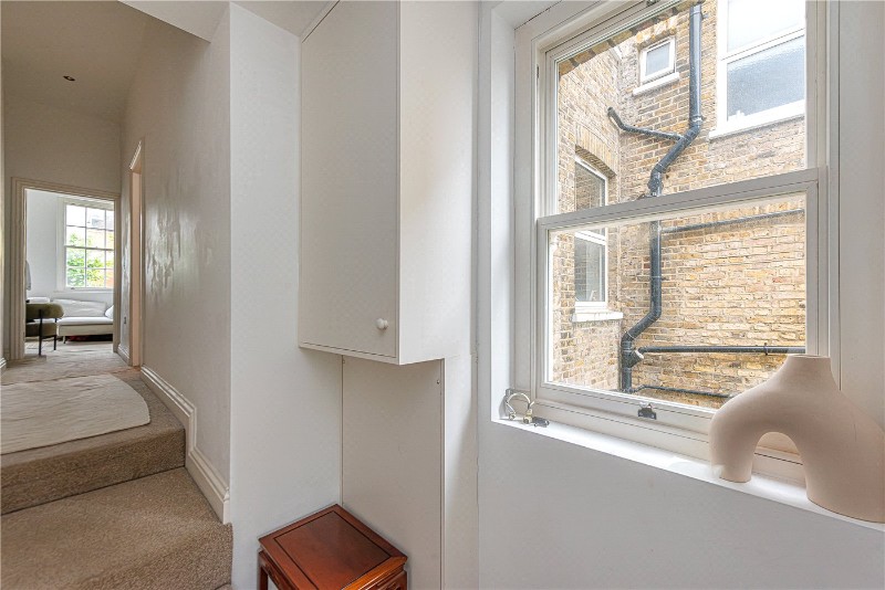 Kings Parade, Okehampton Road, London, NW10
