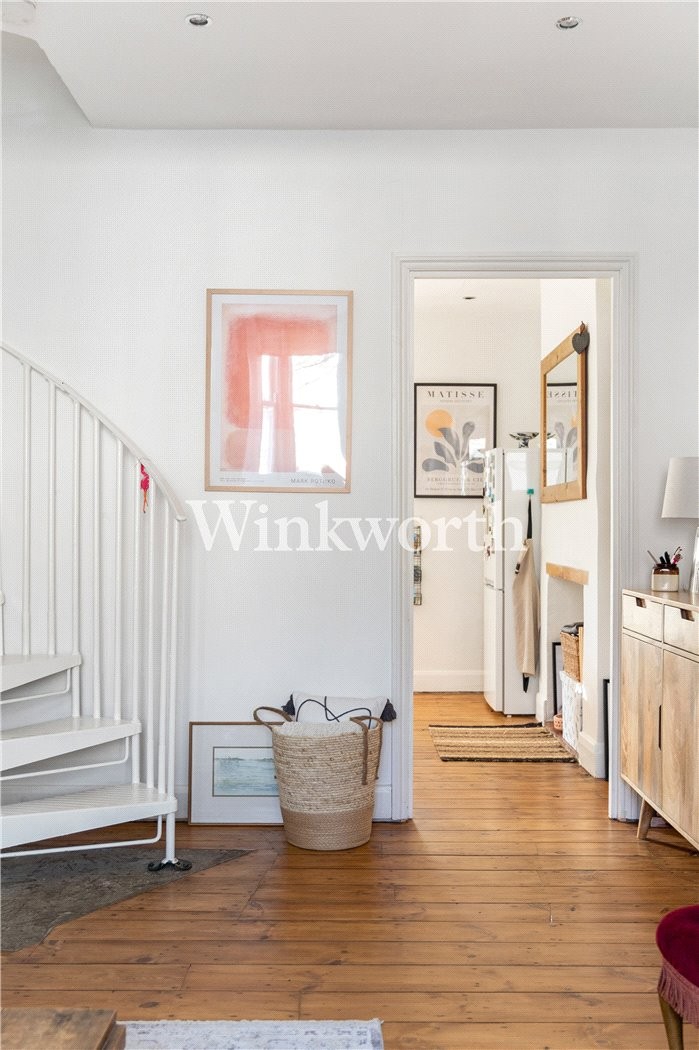 Warberry Road, London, N22