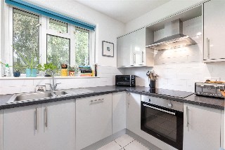 Dounesforth Gardens, London, SW18