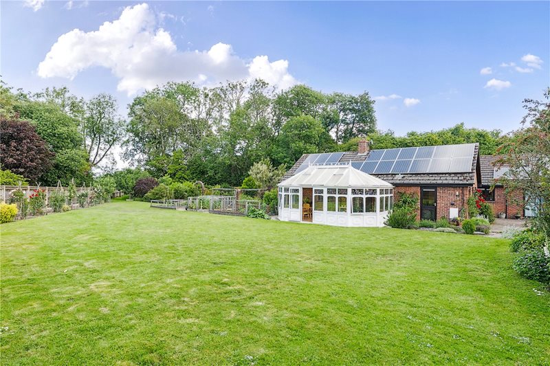 Newbury Road, Kingsclere, Newbury, Hampshire, RG20
