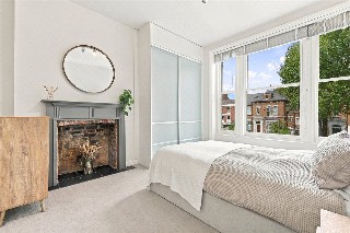 Cazenove Road, London, N16