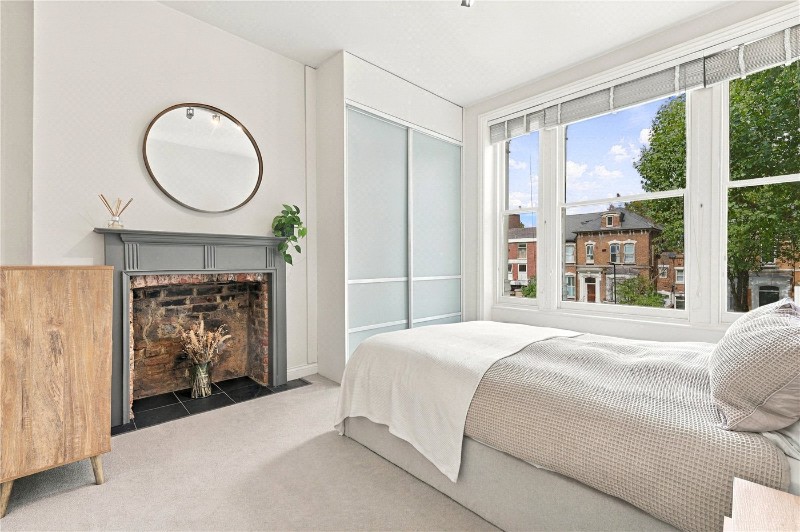 Cazenove Road, London, N16