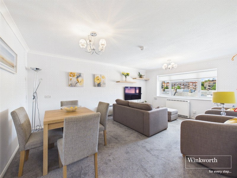 Church Road, London, NW4